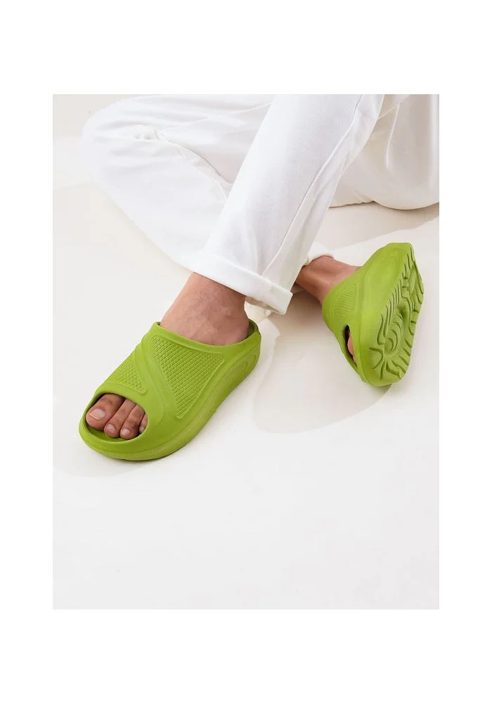 Bacca Bucci Green Floats—Ultra Lightweight EVA Slides for Men | Best Price UAE